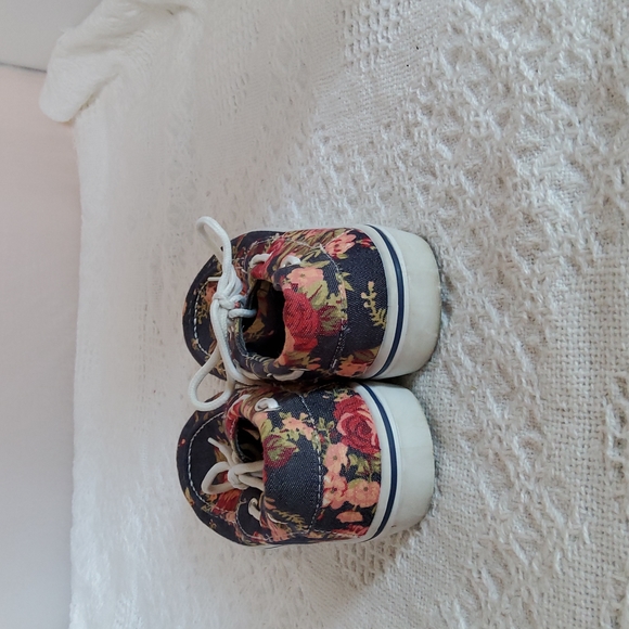 Navig8 Girls Sneakers - Picture 3 of 5